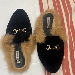 Cape Robbin Black and Brown Furry Mules